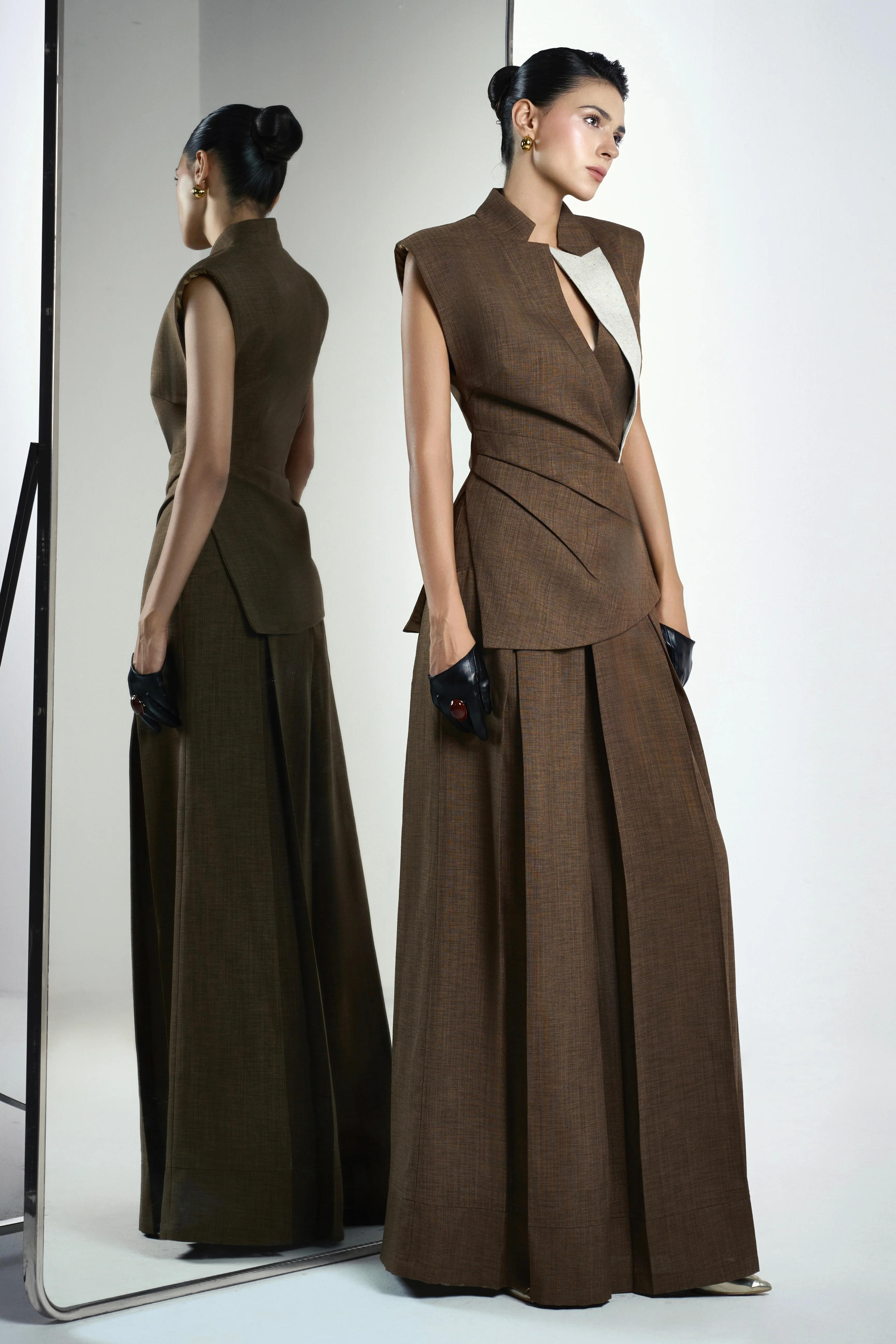 Van Sheath Peak Lapel Crinkle Crepe Top