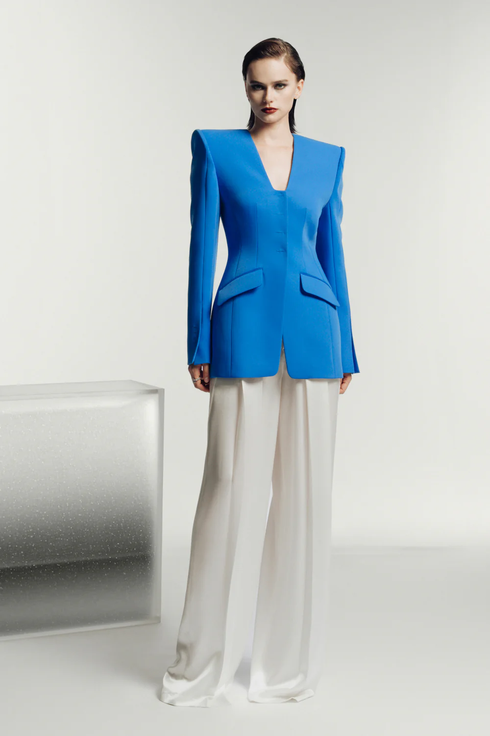Montrouge Straight Square Shoulder Silk Crepe Blazer