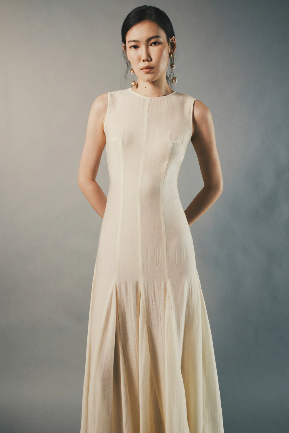 Stillwind Round Neck Draped Maxi Dress