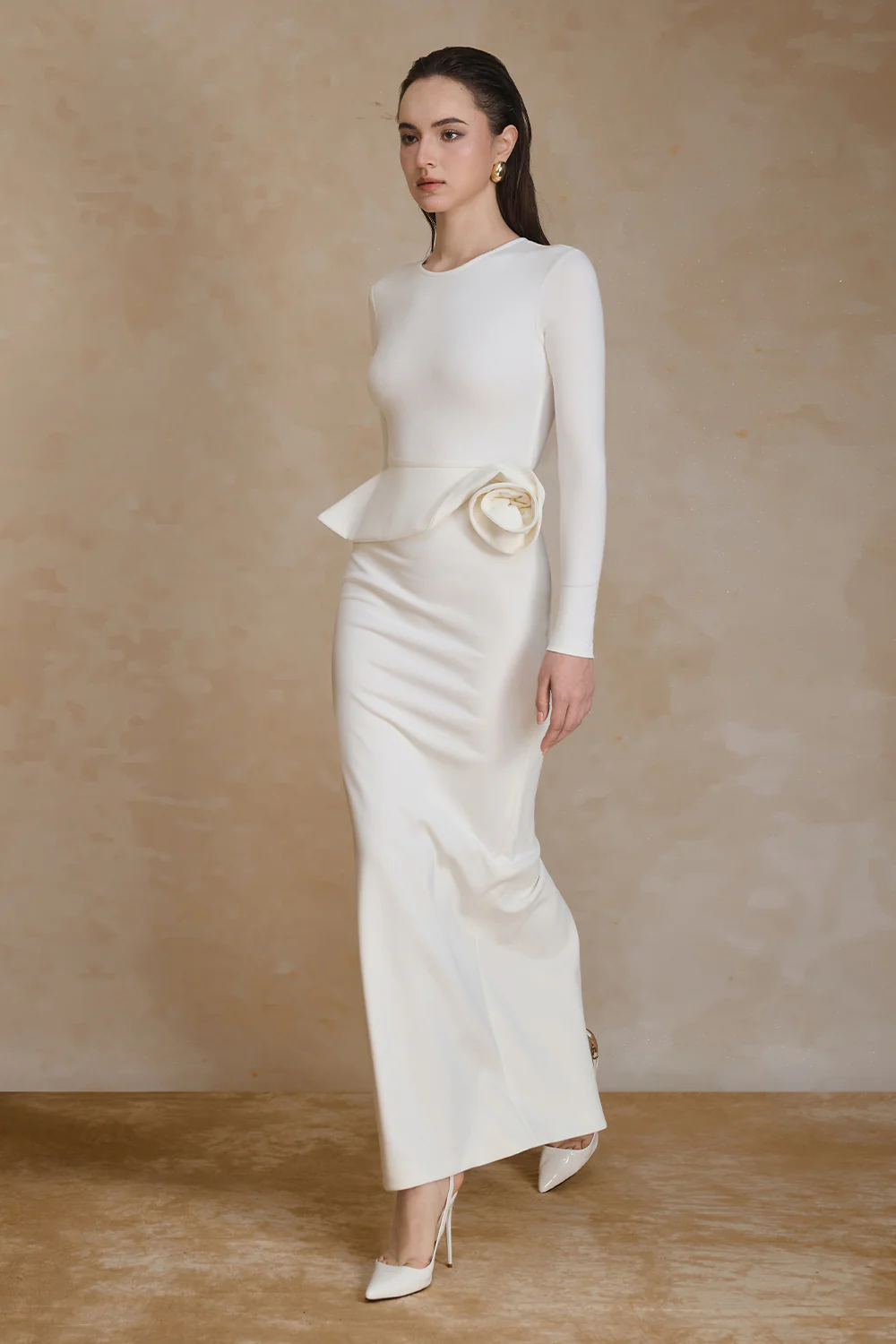 Ivora Round Neck Applique Maxi Dress