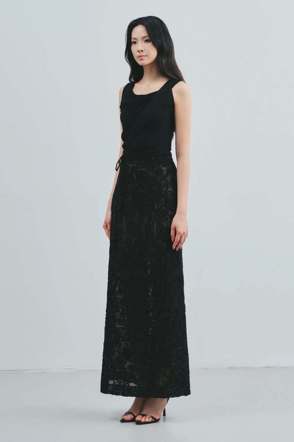 Areli Asymmetric Neck Draped Top