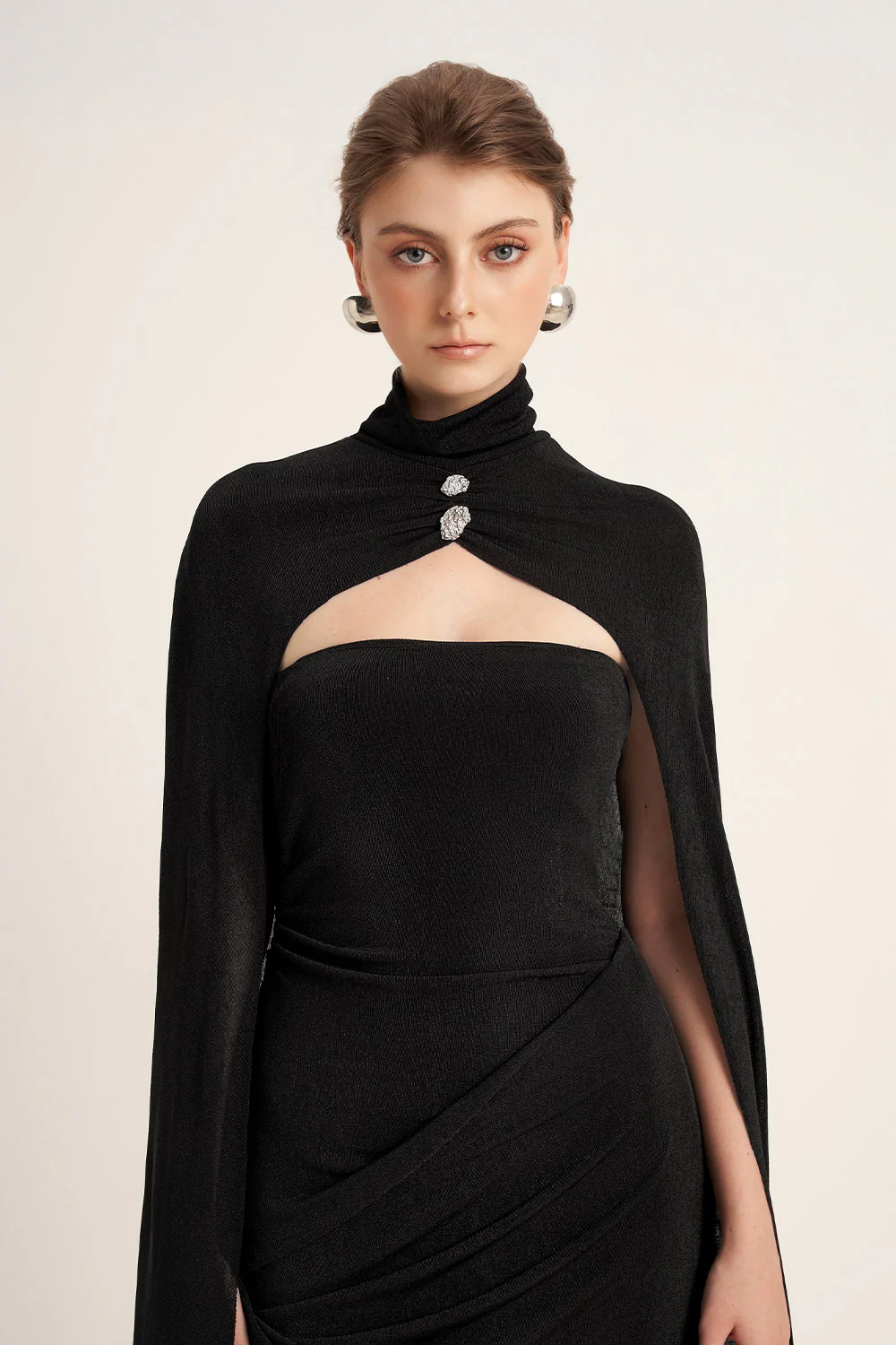Pansy Straight Turtle Neck Elastic Cotton Floor Length Cape