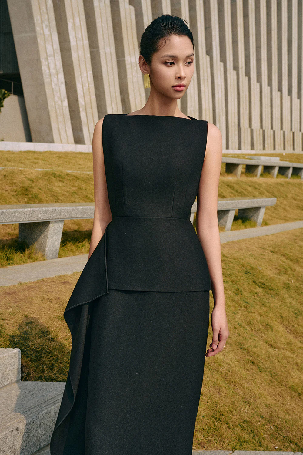 Lily Sheath Extended Flap Twist Cotton Midi Dress