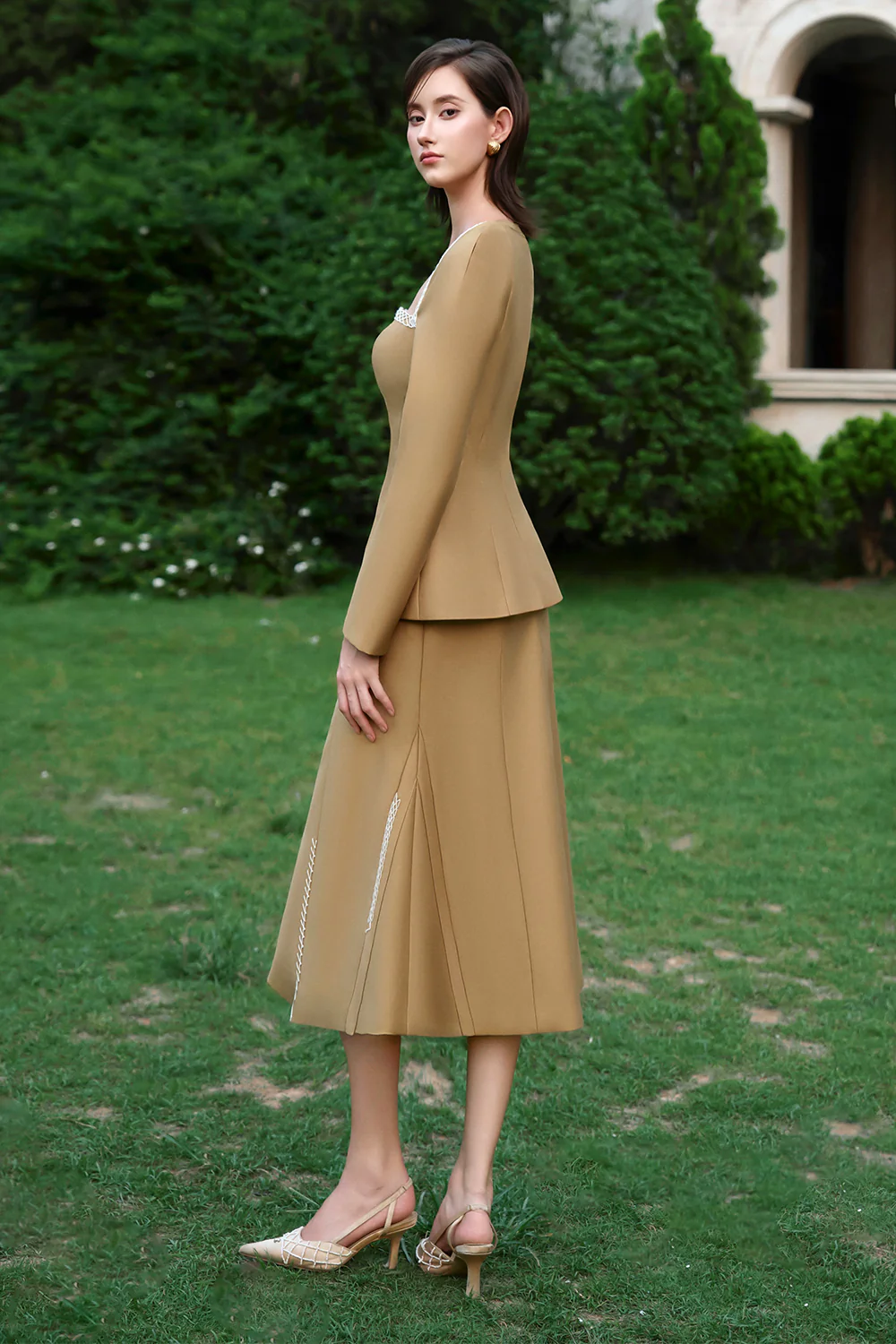 Virtue Trapeze Neck Button Top