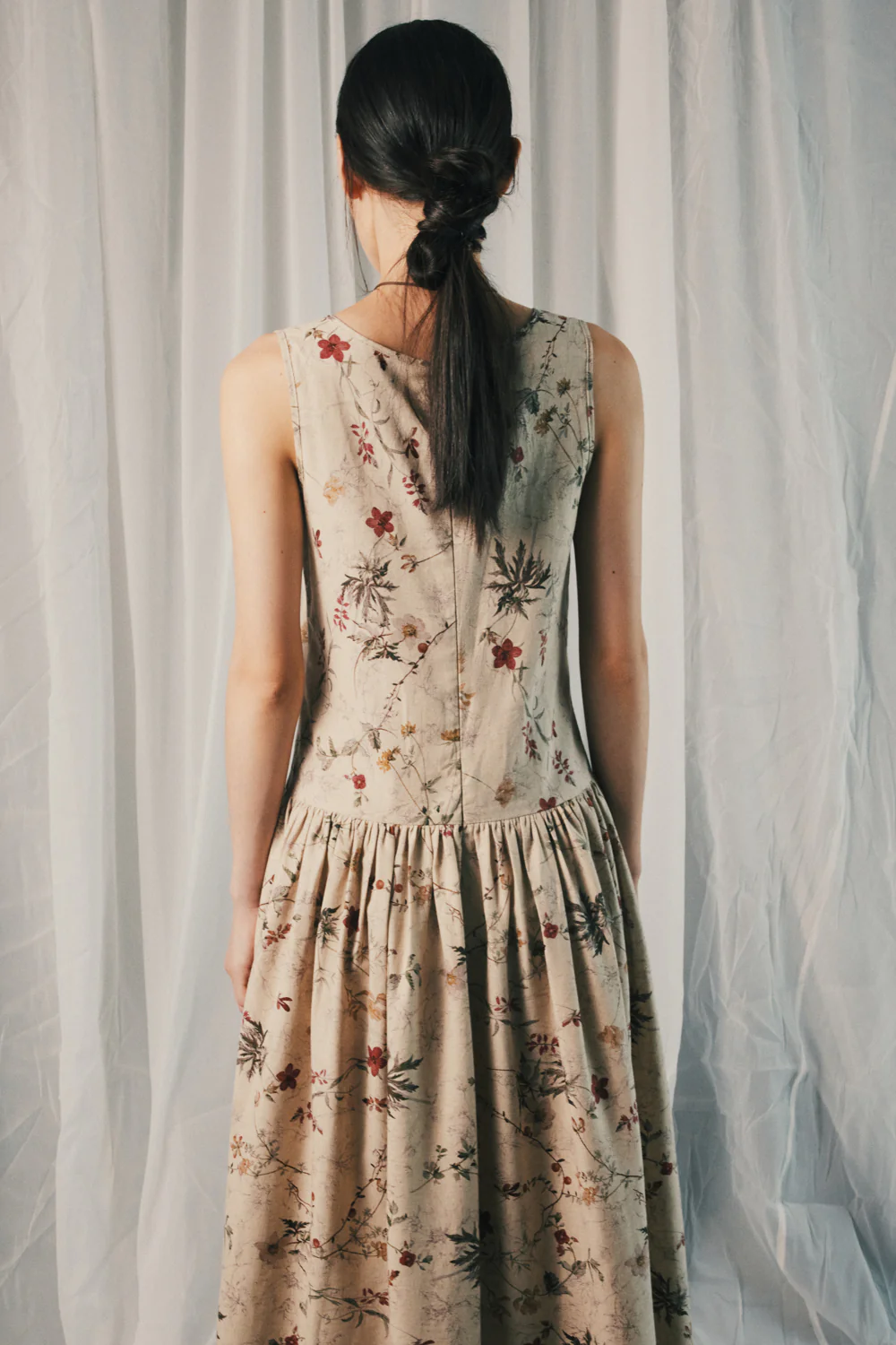 Suntrail Scoop Neck Gathering Maxi Dress