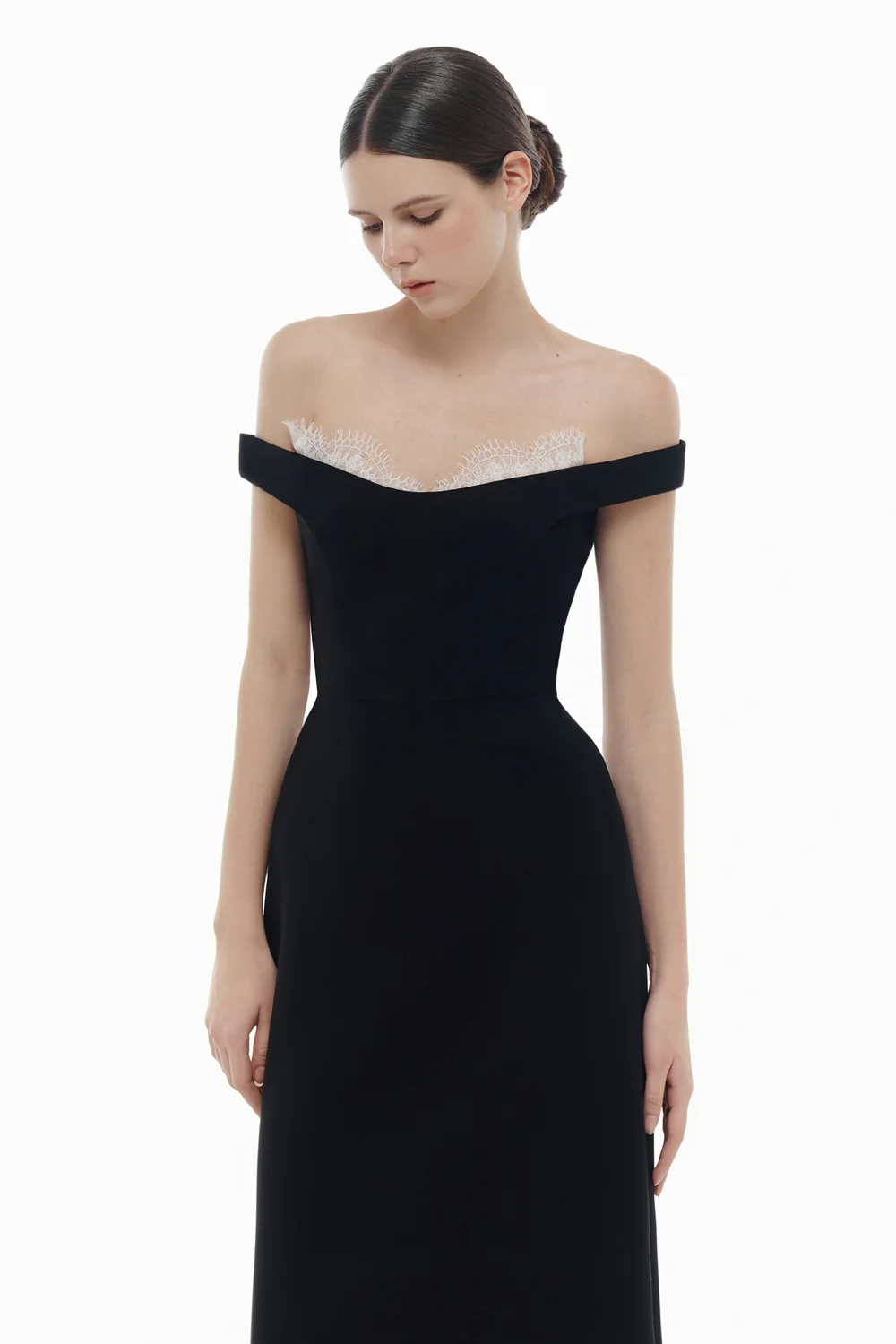 Amélie Off-Shoulder Applique Midi Dress