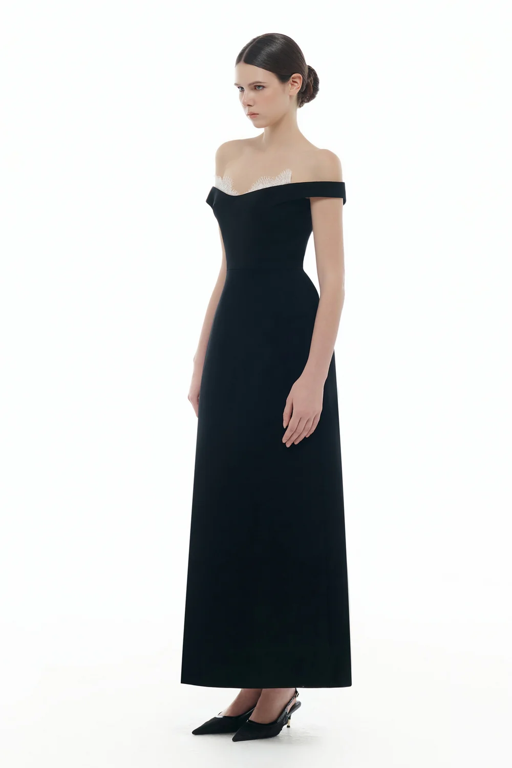 Amélie Off-Shoulder Applique Midi Dress