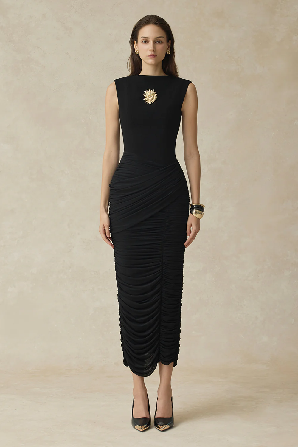 Elio Bodycon Gathering Midi Dress