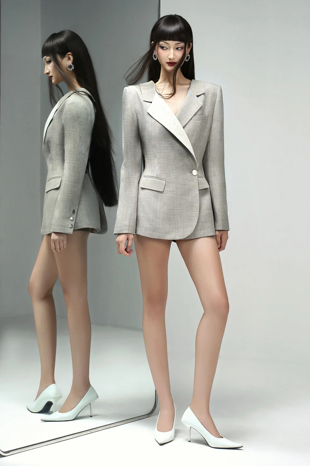 Van Hourglass Crossover Crinkle Crepe Blazer