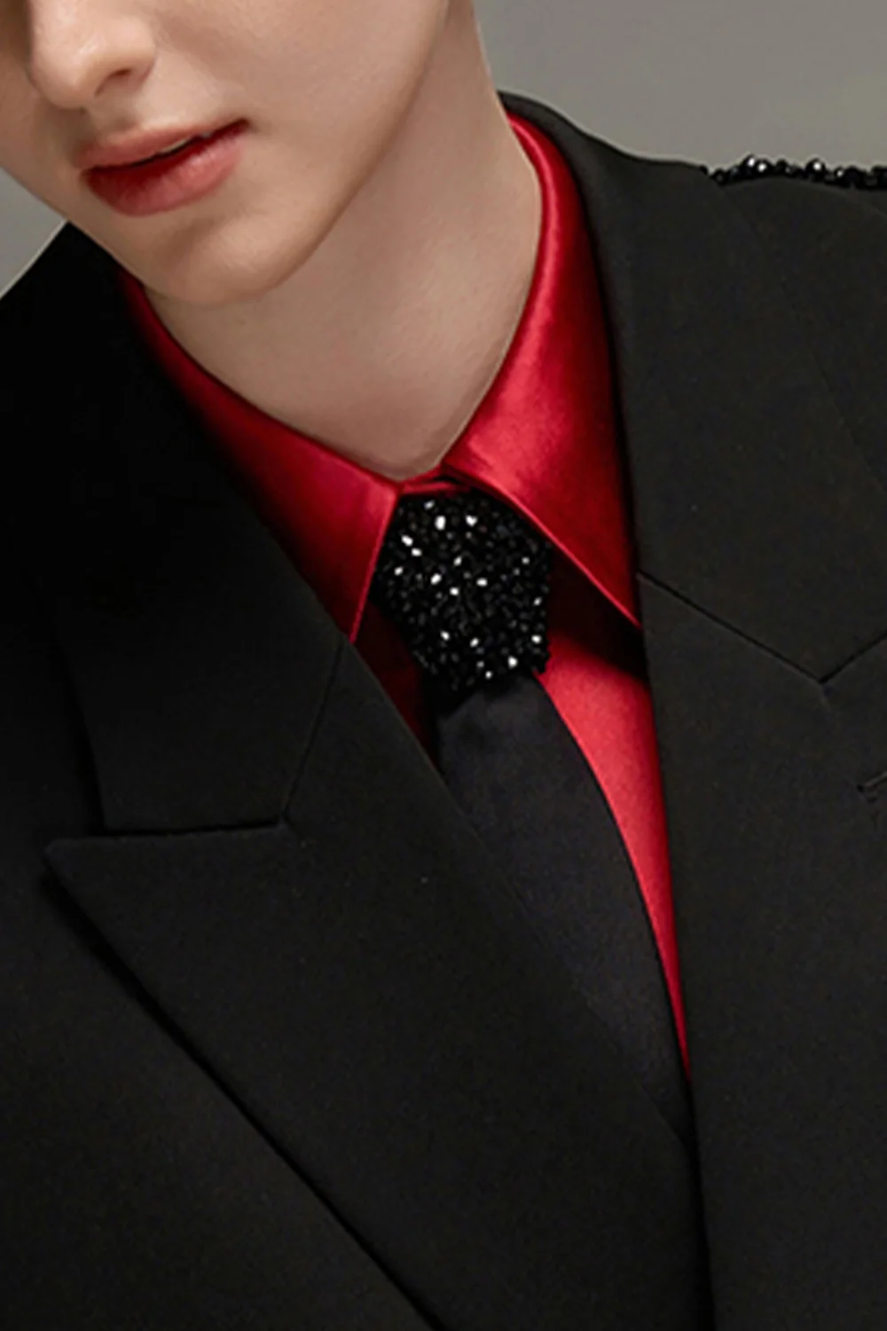 Claire Taffeta Cravat