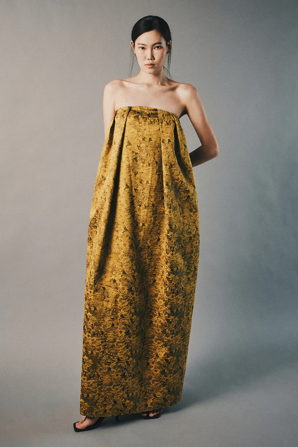 Verdant Echo Cocoon Pleated Maxi Dress