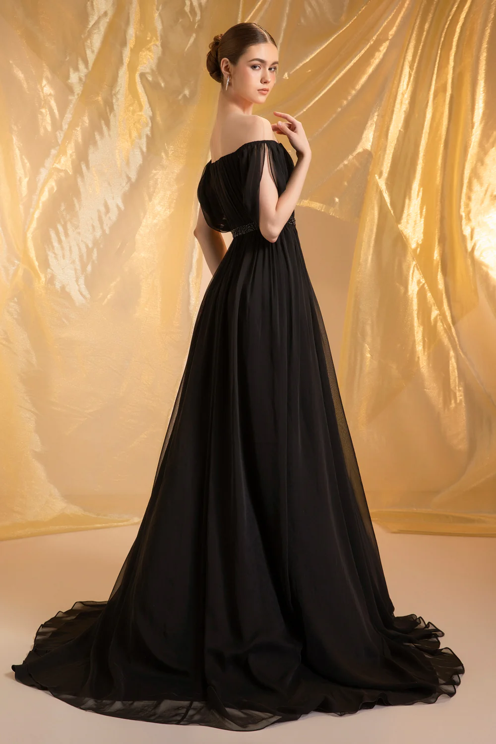 Muse Illusion Gathering Maxi Dress