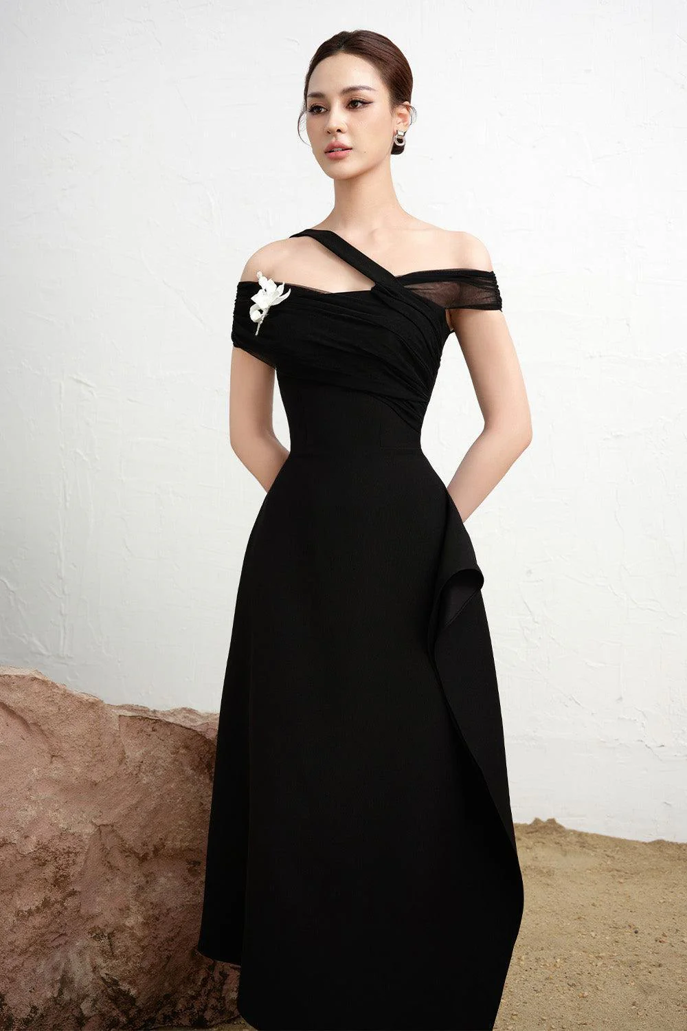 Fleur Asymmetric Diagonal Neck Polycotton Ankle Length Dress