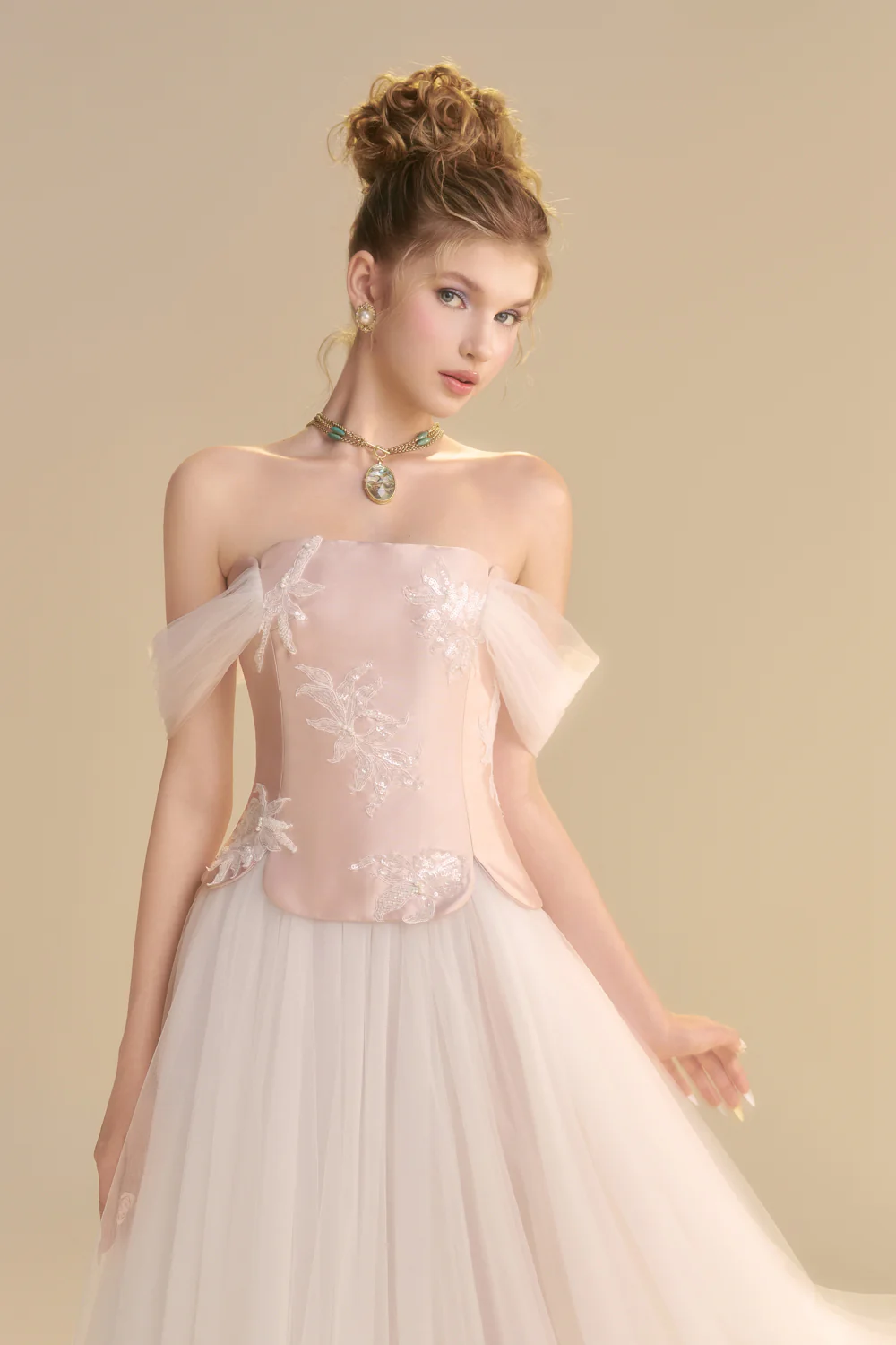 Elarose Off-Shoulder Sequin Midi Dress