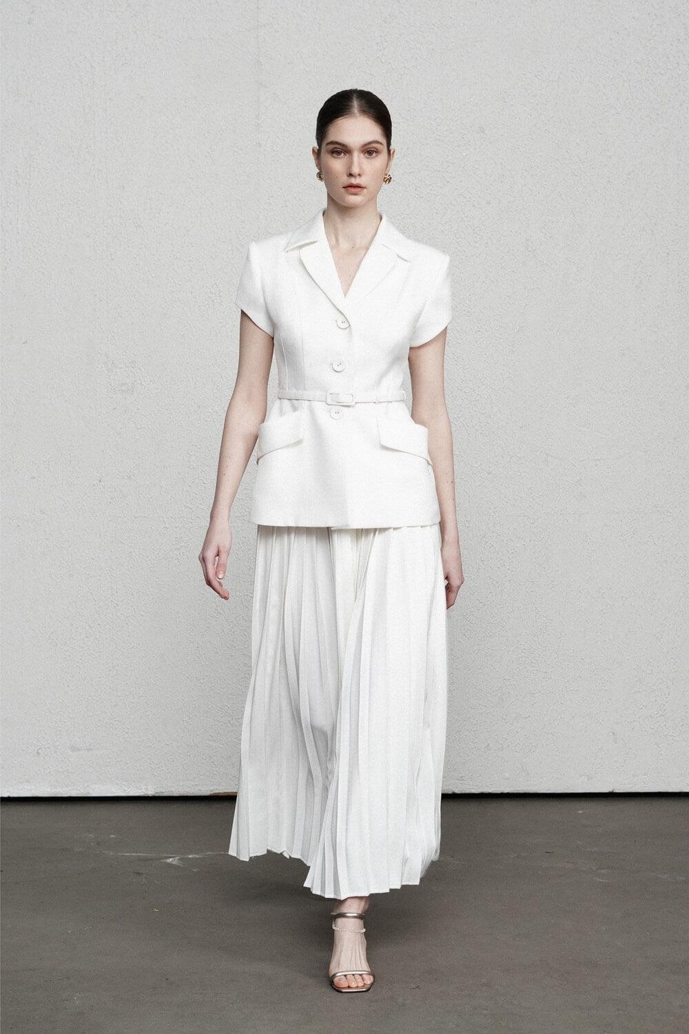 Chloe Fit and Flare Short Sleeved Surah Blazer