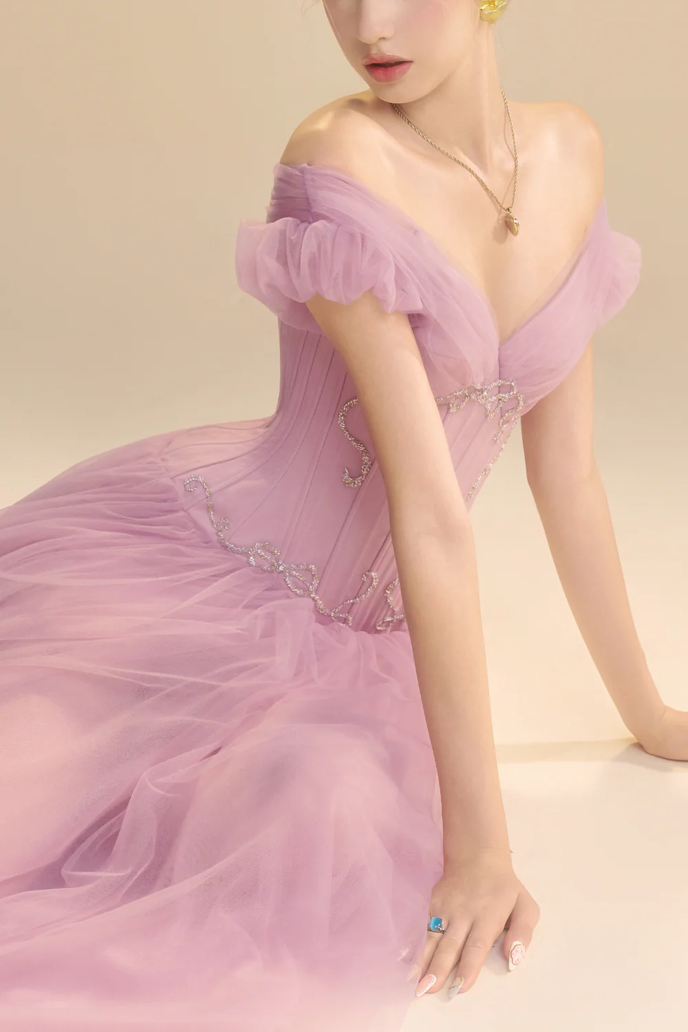 Brumelle Sweetheart Bead Midi Dress