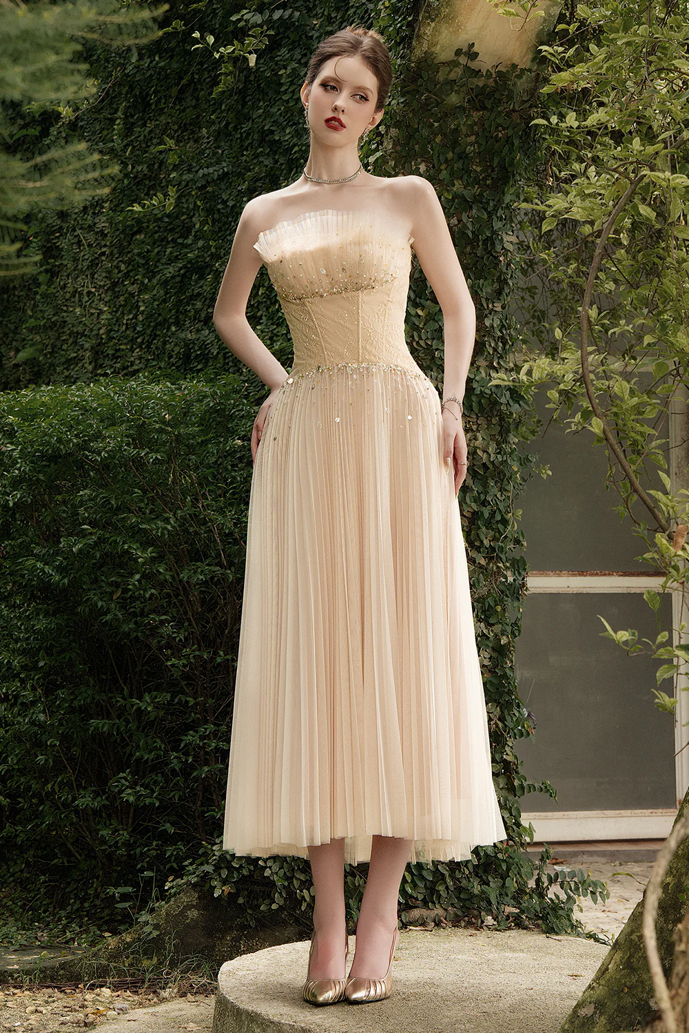 Serenya A-line Ruffled Chantilly Lace Midi Dress