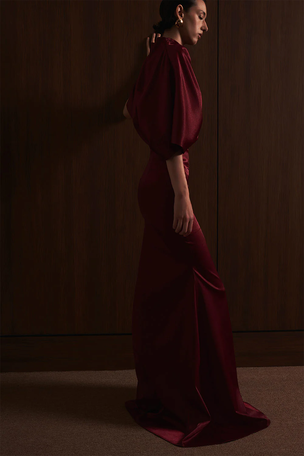 Xuan Di Straight Batwing Sleeved Satin Top