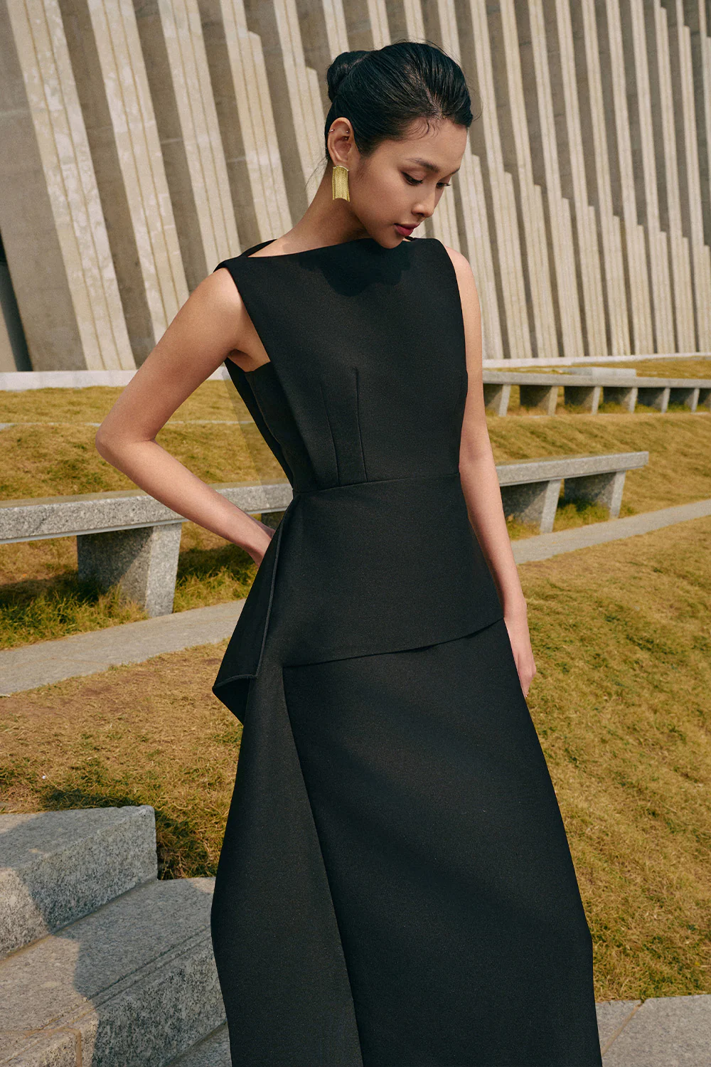 Lily Sheath Extended Flap Twist Cotton Midi Dress