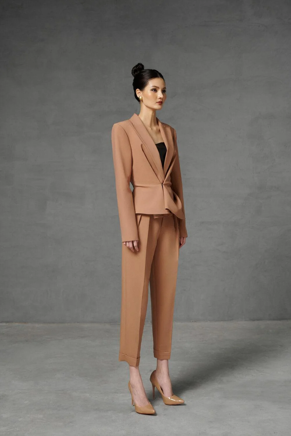 Uri Peak Lapel Blazer