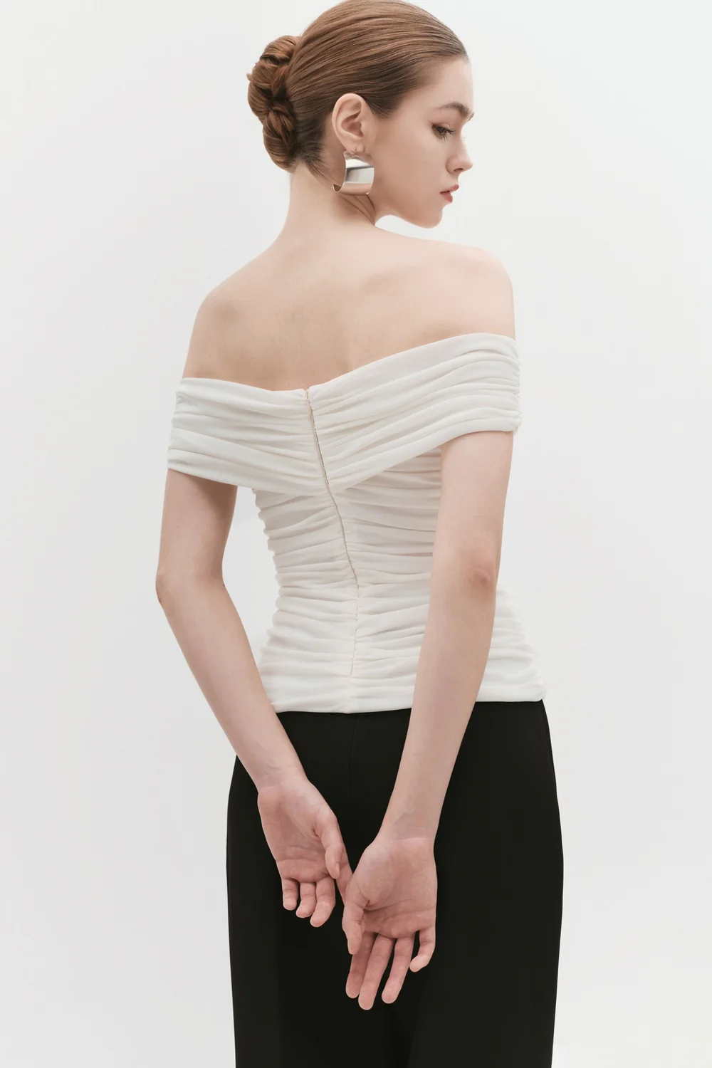 Ellie Off-Shoulder Gathering Top