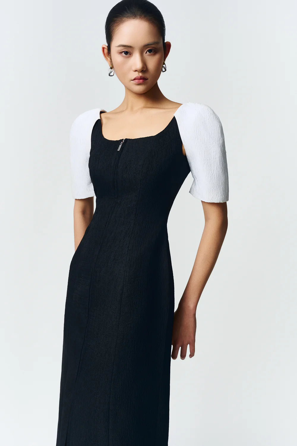 Maia Puff Sleeve Jacquard Midi Dress