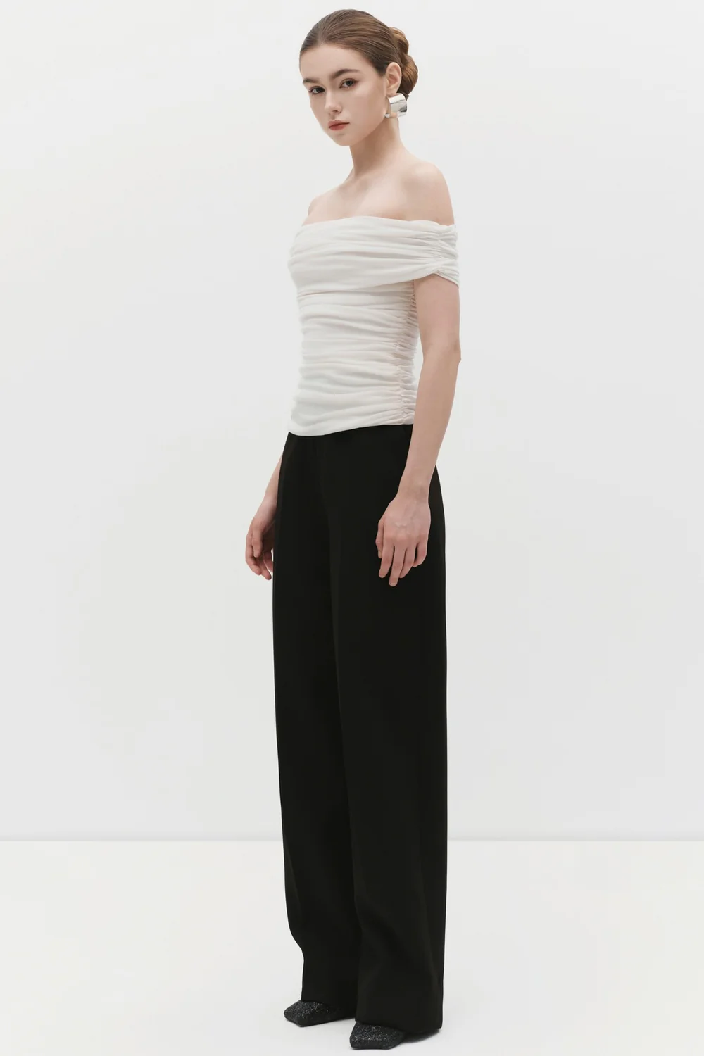 Ellie Off-Shoulder Gathering Top