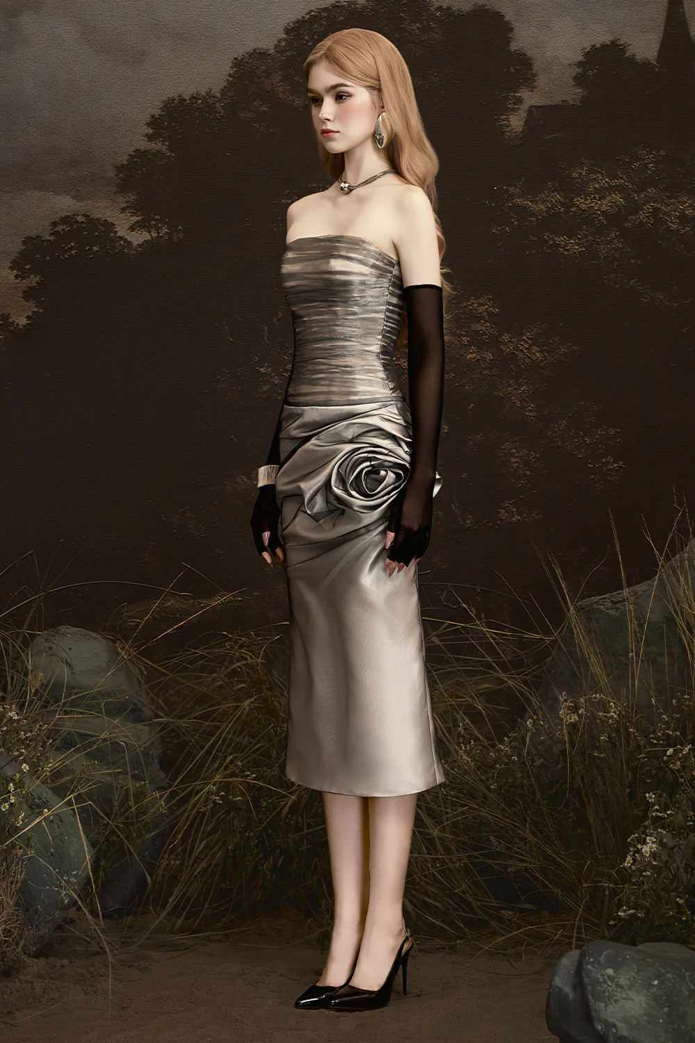 Melpomene Straight Across Applique Midi Dress