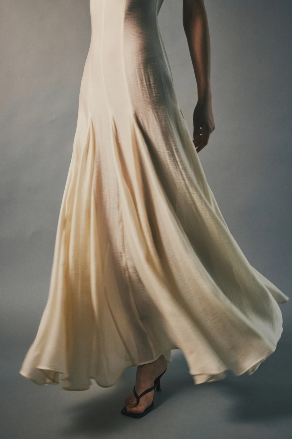 Stillwind Round Neck Draped Maxi Dress
