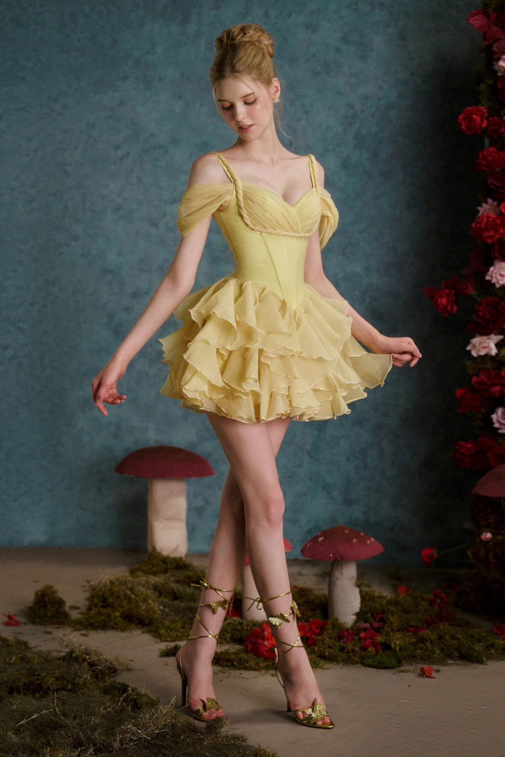 Young and Beautful A-line Cold Shoulder Sleeved Organza Mini Dress