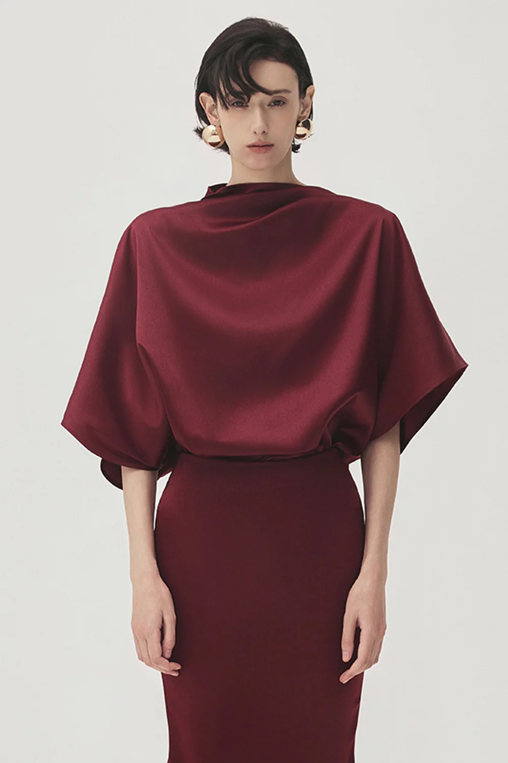 Xuan Di Straight Batwing Sleeved Satin Top