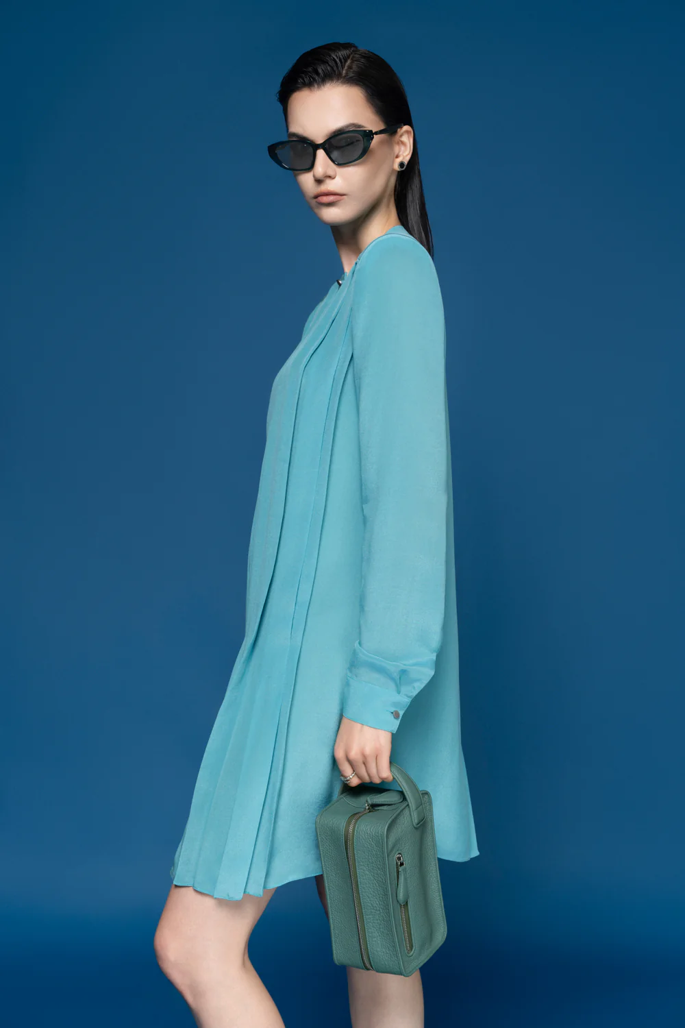 Sorbonne Straight Round Neck Silk Chiffon Mini Dress