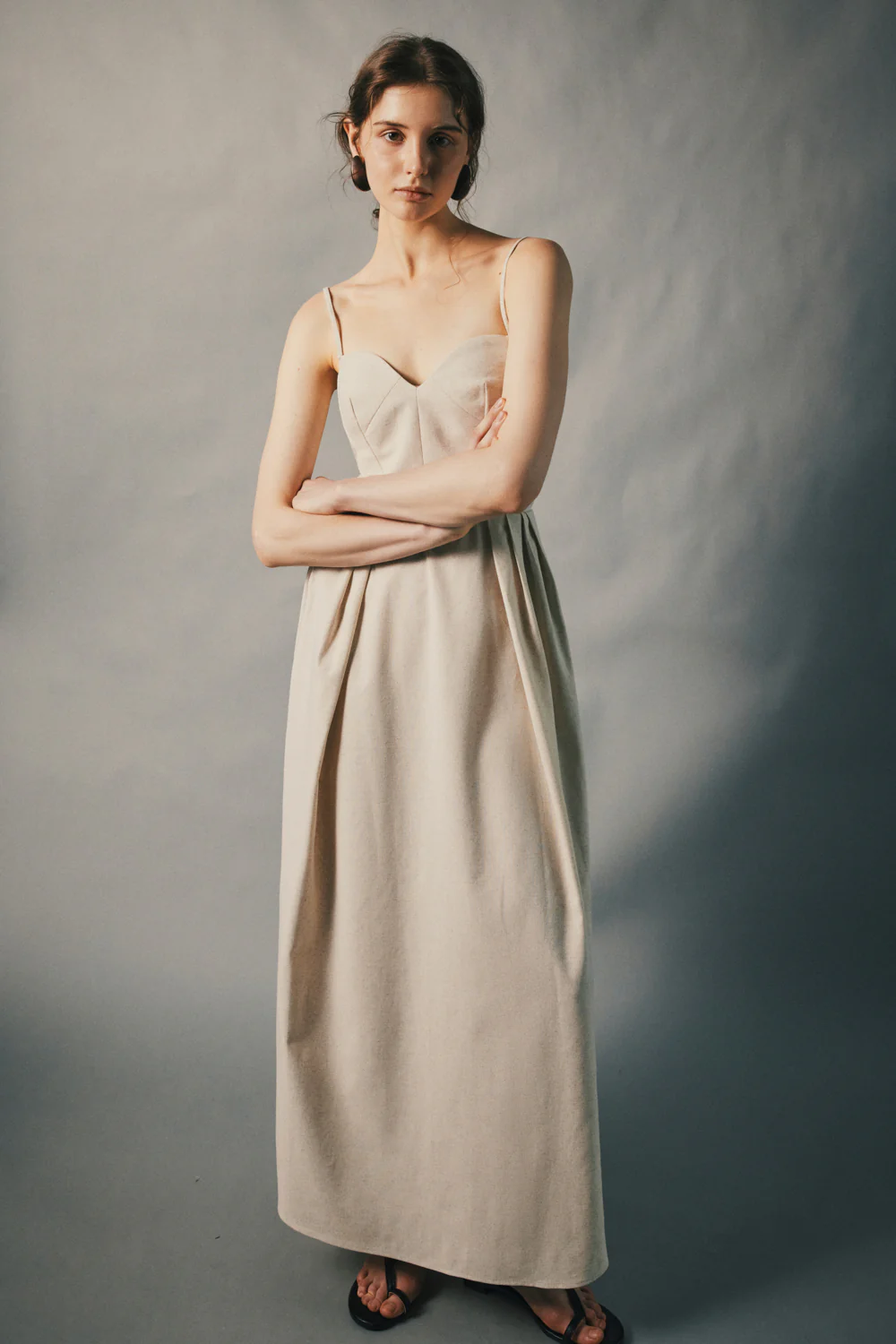 Sculpted Strap Sweetheart Pleated Maxi Dress