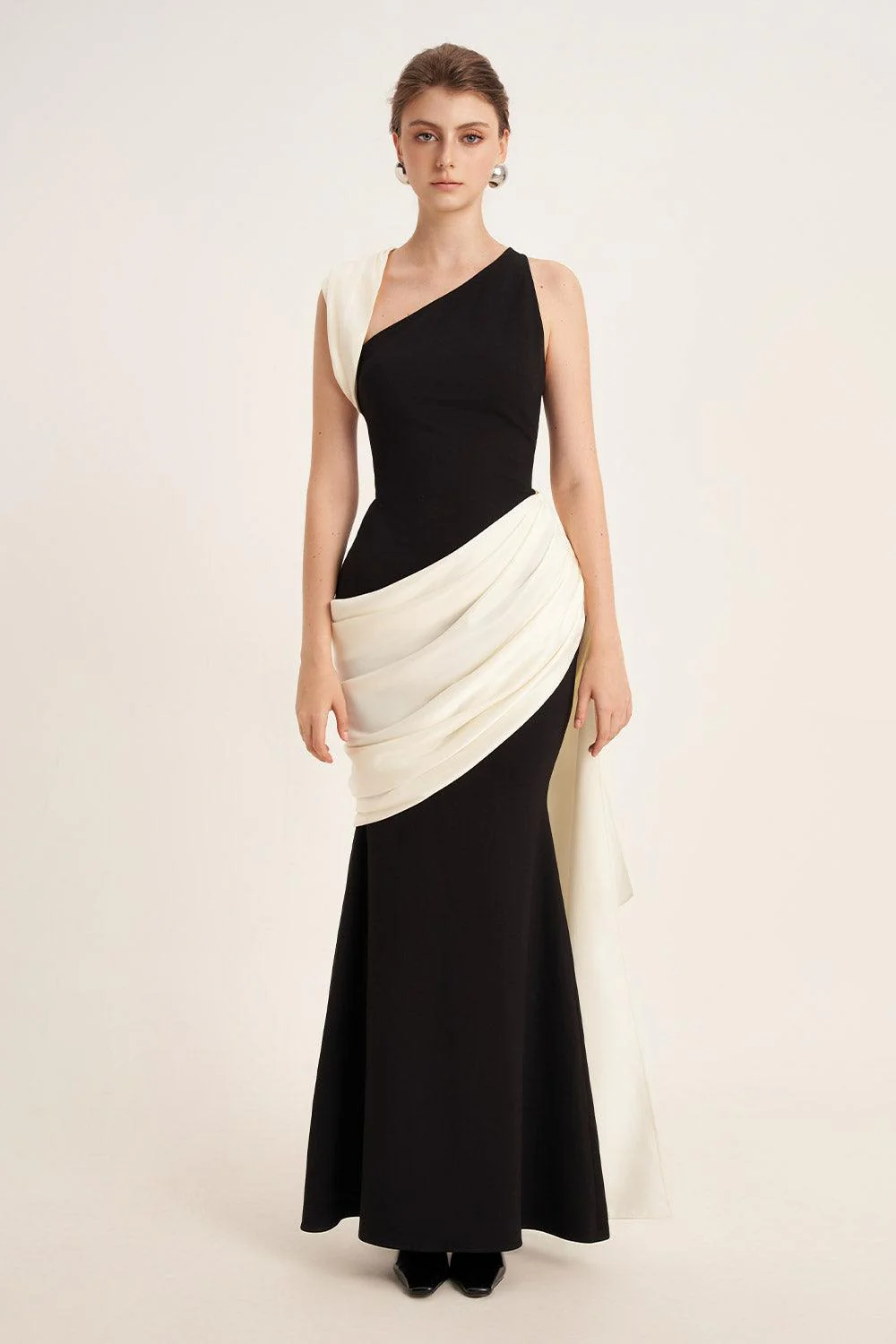 Poppy Trumpet Asymmetric Neck Elastic Cotton Floor Length Dress