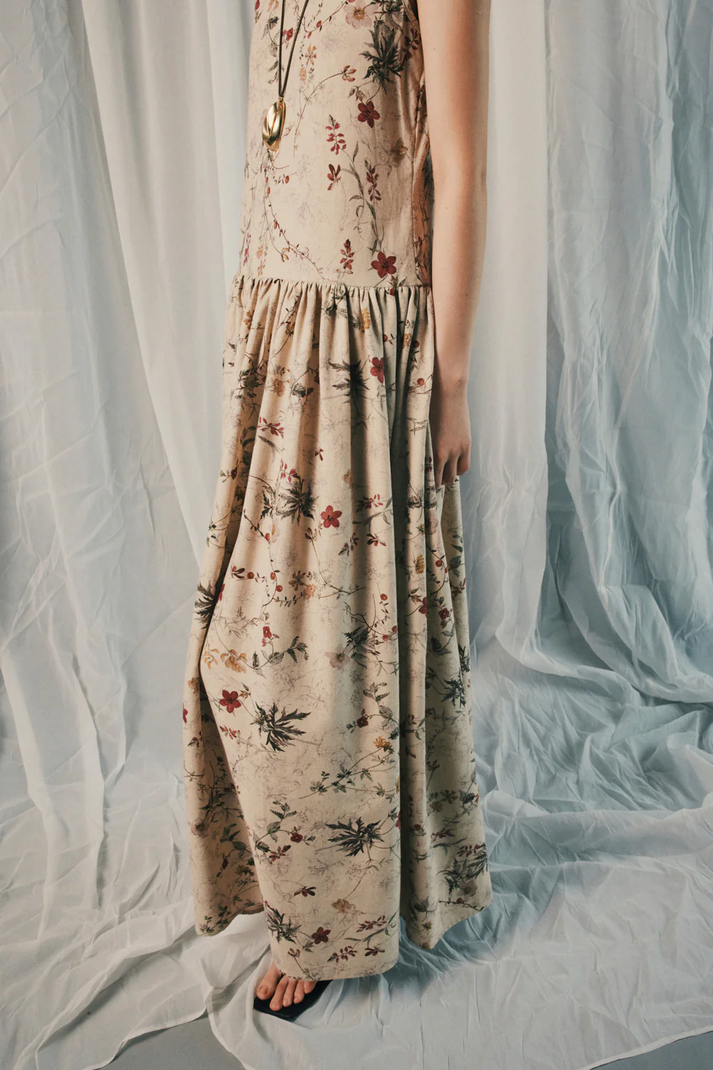 Suntrail Scoop Neck Gathering Maxi Dress