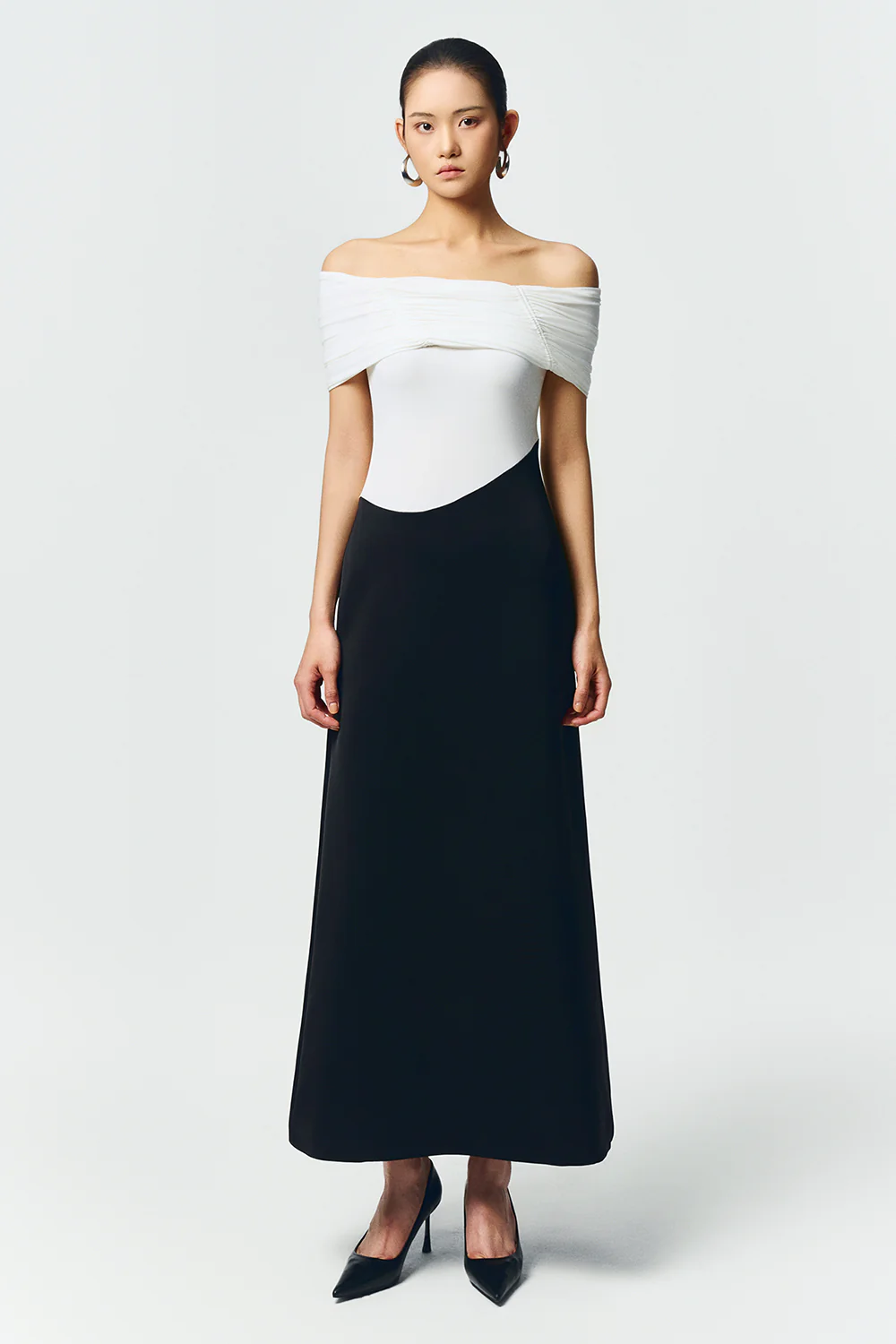 Silvera Off-Shoulder Gathering Maxi Dress