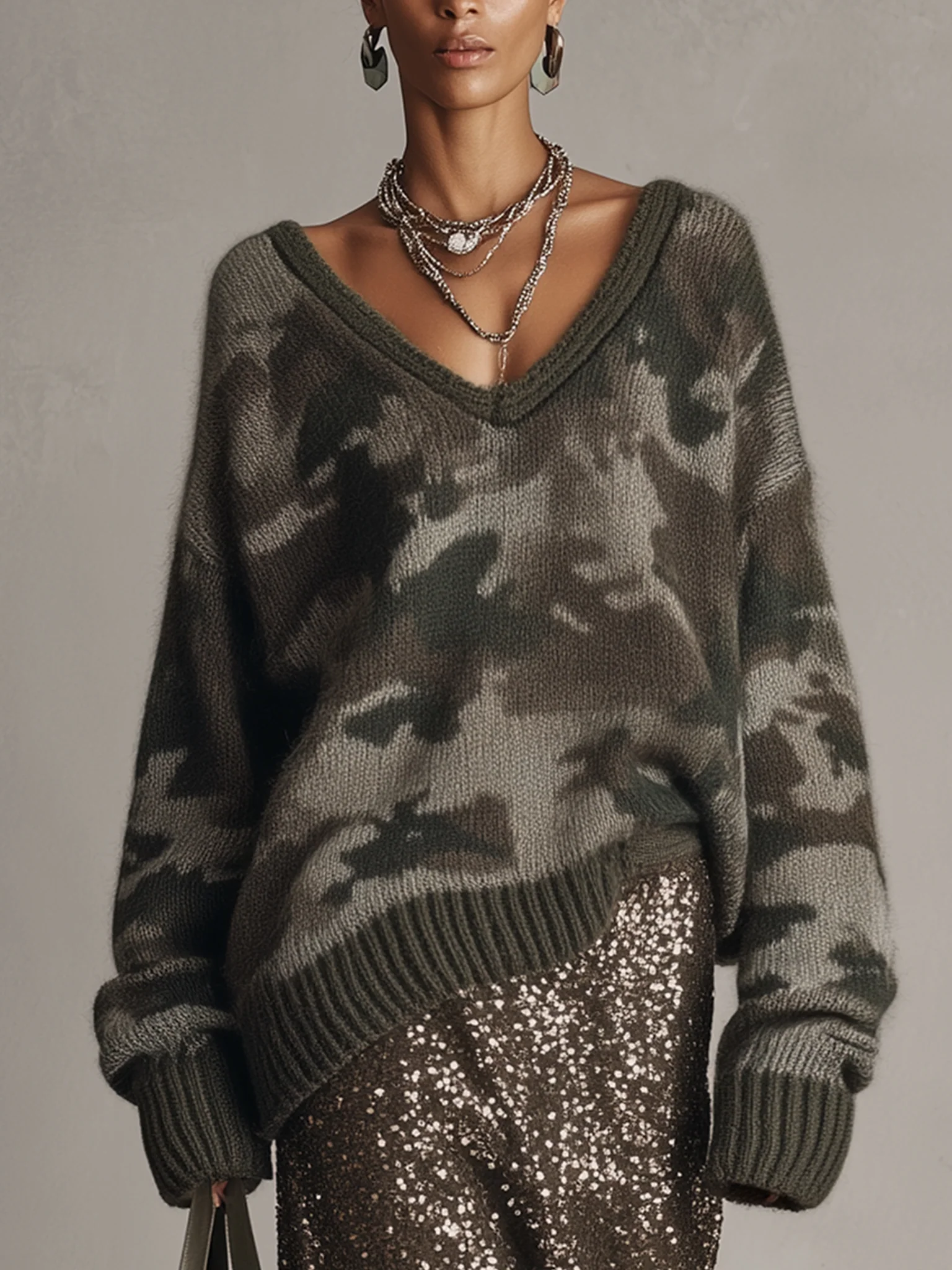 Green Knit V-Neck Camo Long Sleeve Sweater