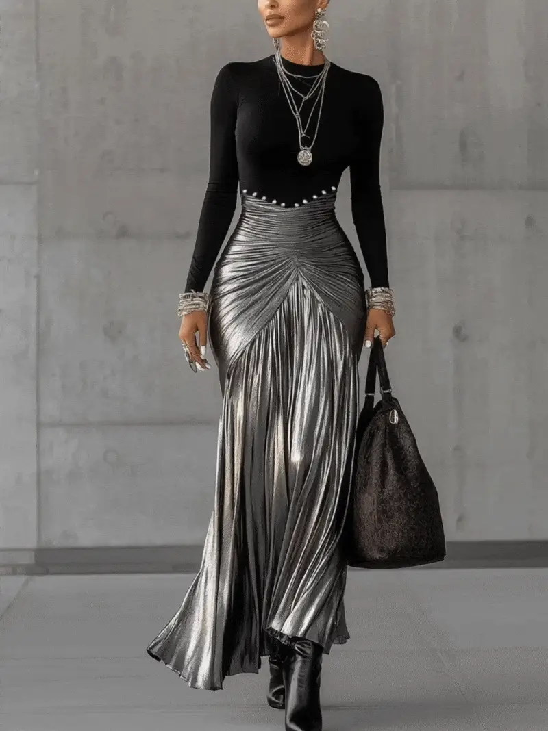 Black Round Neck Metallic Silver Pleated Maxi Dress