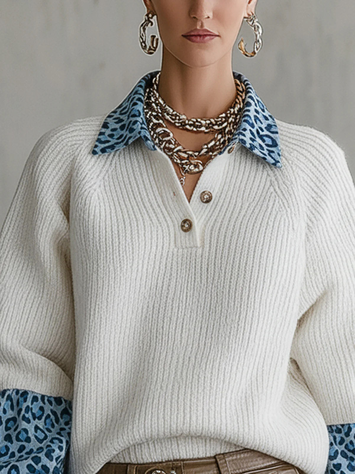 Ivory Knit Sweater With Blue Leopard Print Contrast Collar And Cuffs