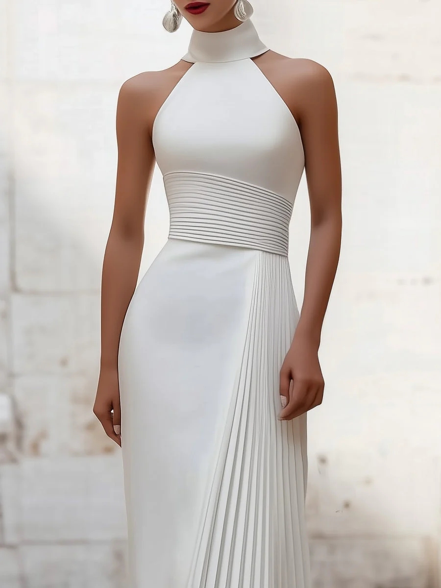 Elegant Satin Pleated Halter-Neck Evening Gown