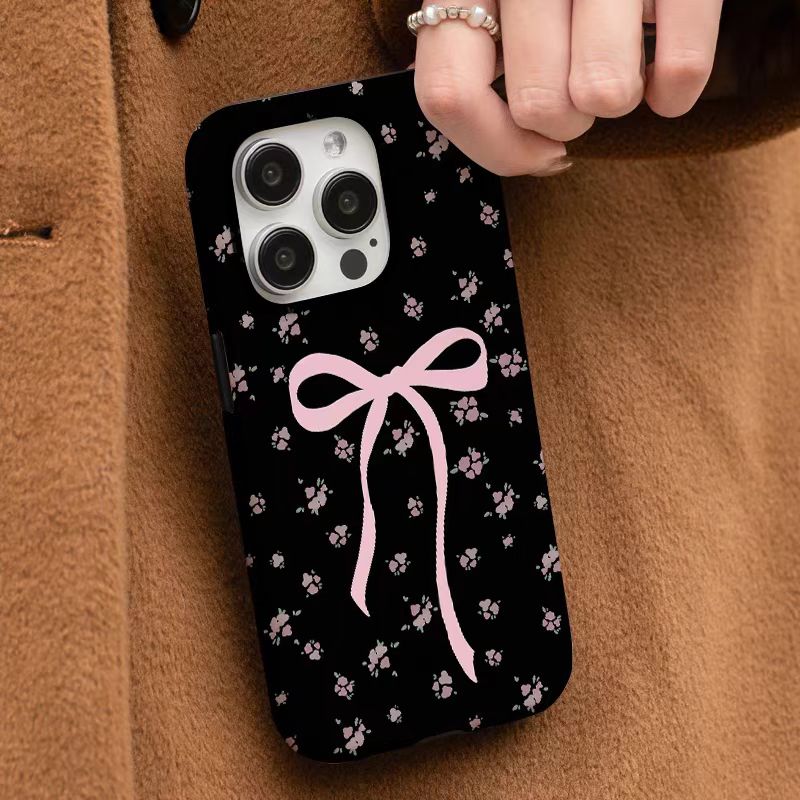iPhone Bow A Chic Accessory Trend 2 Iphone bow