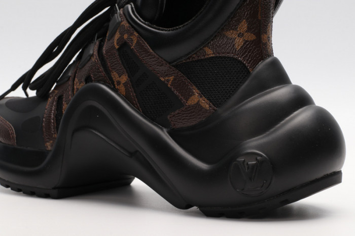 L x V snekaers L000006 detail 8