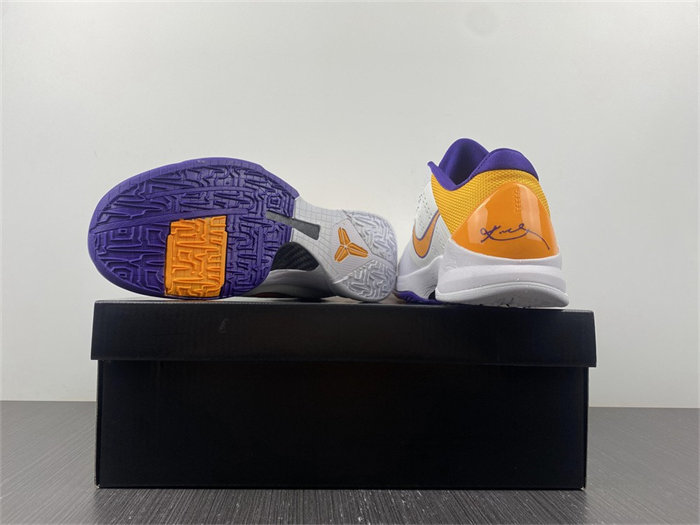 NK Kobe 5 Lakers 386429-102 detail 6