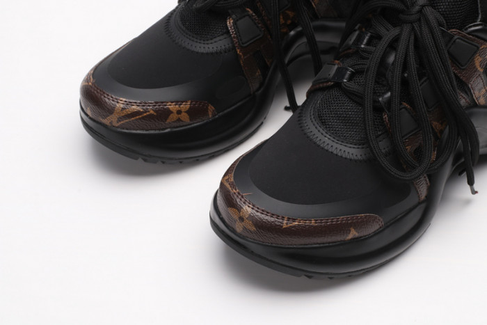 L x V snekaers L000006 detail 4