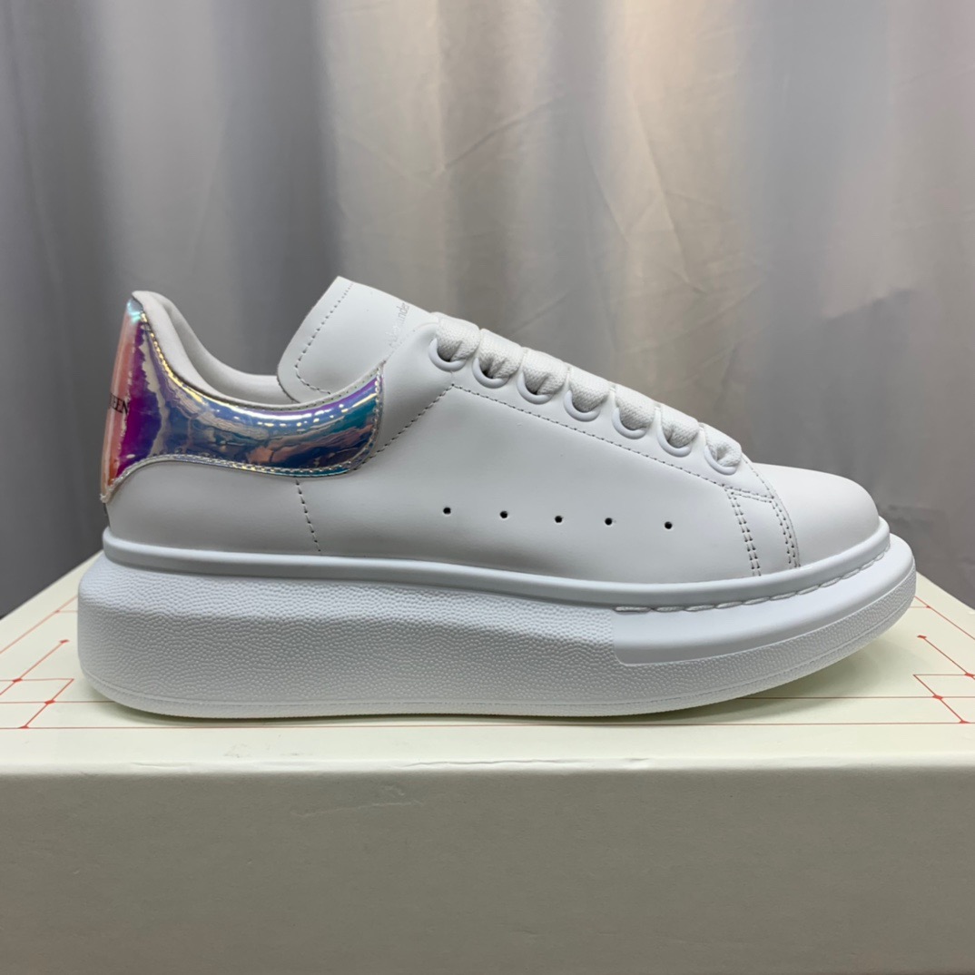 McQuen White Shock Pink 561580WHVI59375 detail 3