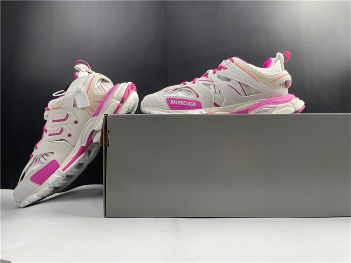 BLCG TRACK SNEAKER 542023 W1GB1 2258 detail 2