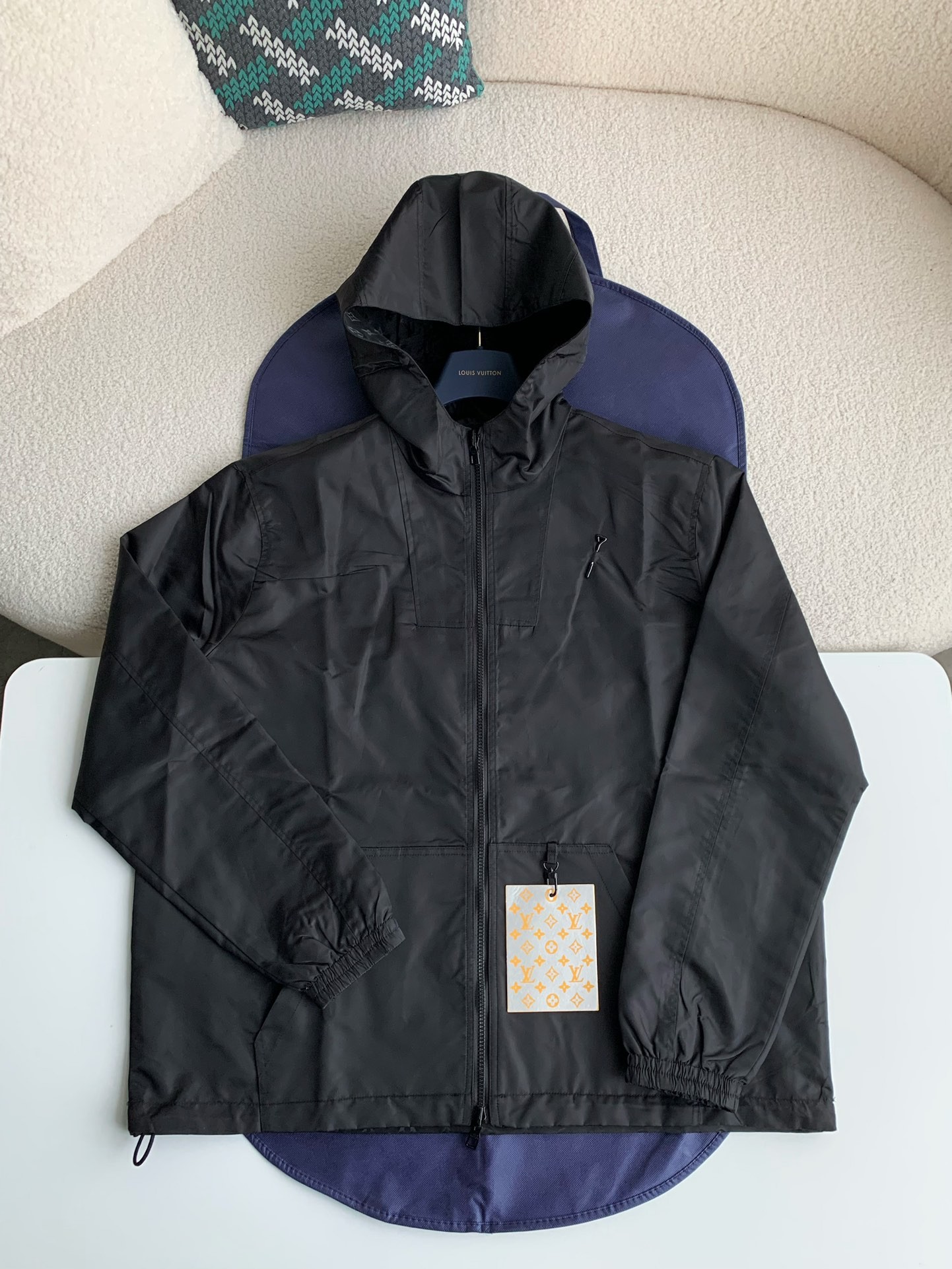 L X V Jackets