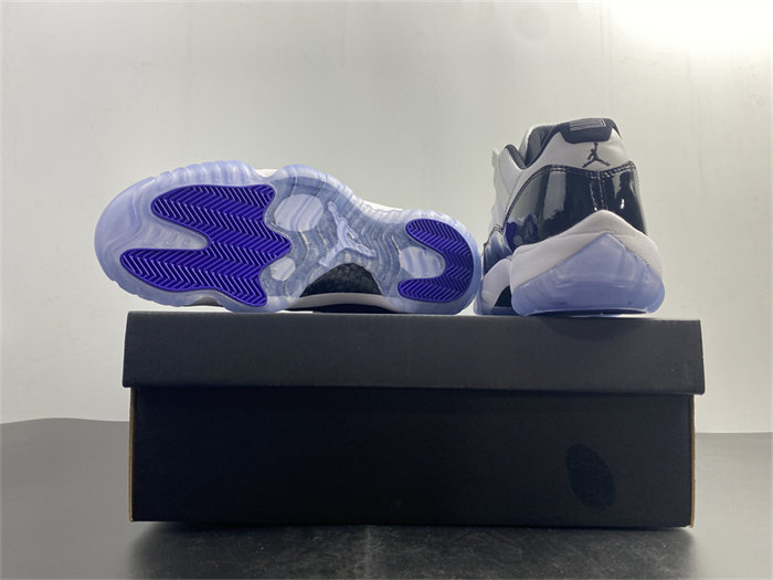 JRD 11 Retro Low Concord 528895-153 detail 6