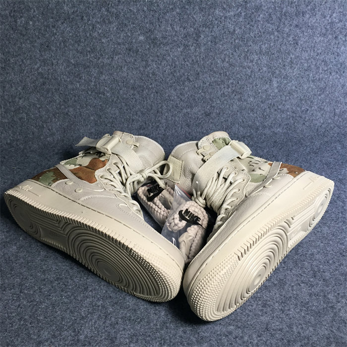 NK SF Air Force 1 Desert Camo 864024-202 detail 4