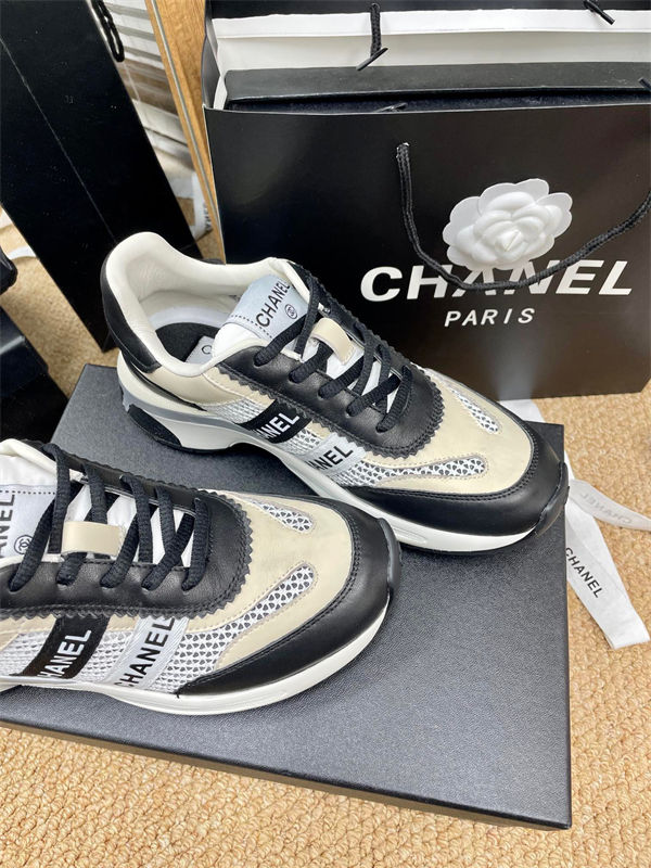 Chanel Sneakers detail 3